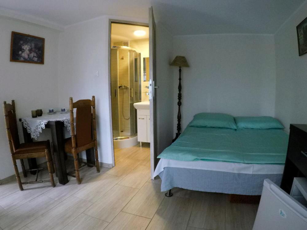U Grazyny Hotel Колобжег Екстериор снимка